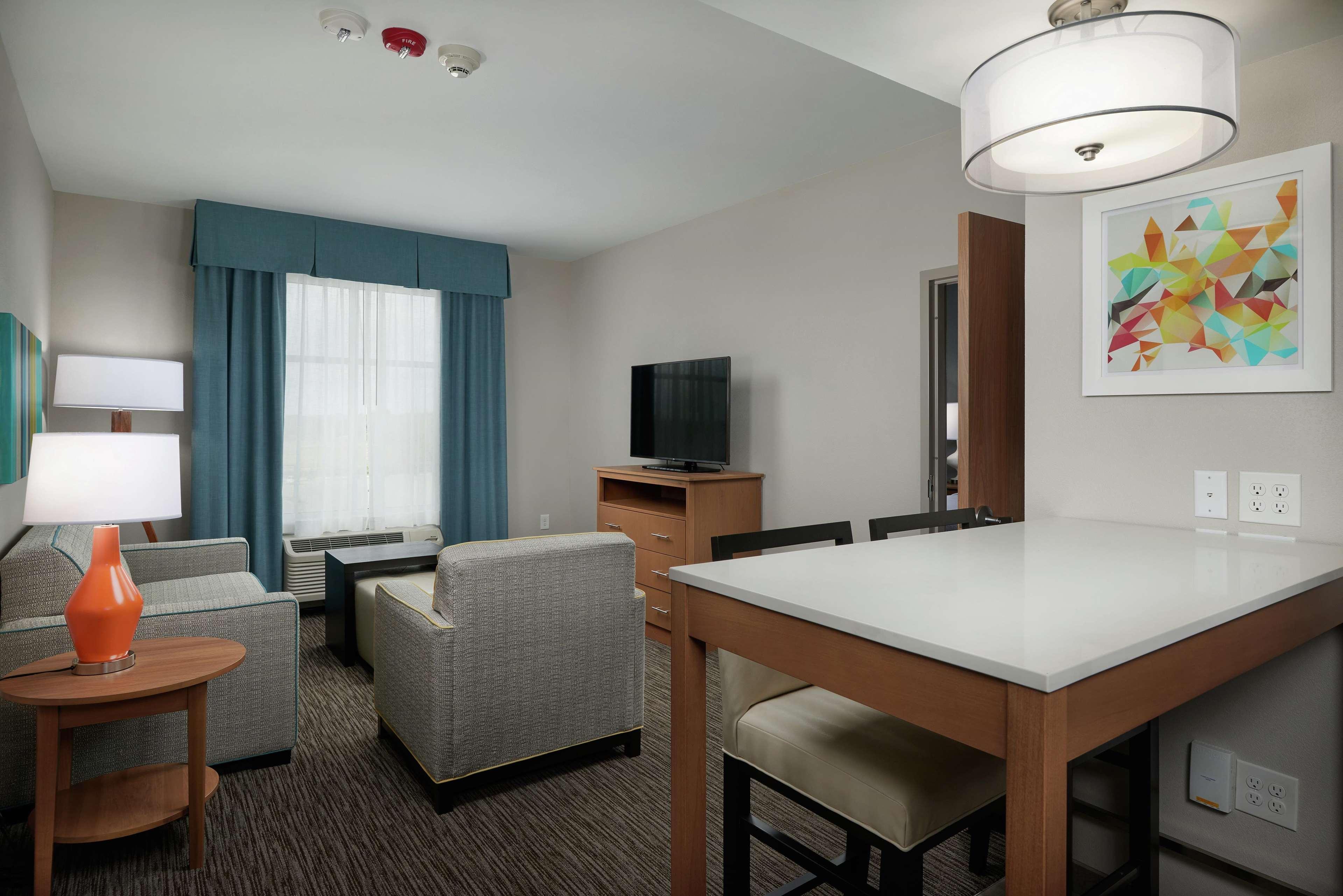 Hotel Homewood By Hilton Midtown 3*